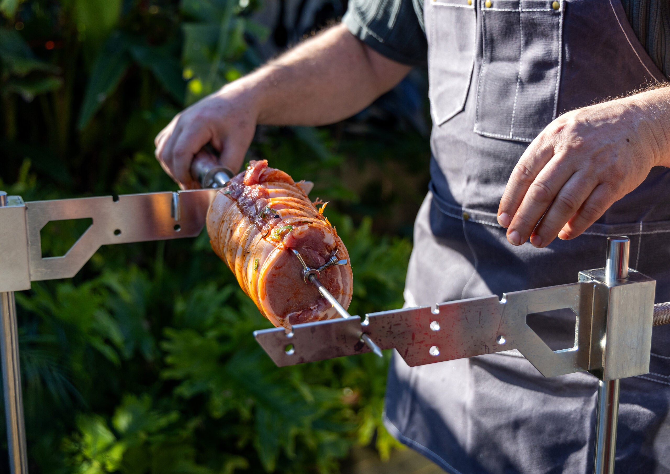 Metro Fire Pit Rotisserie (Battery Powered)