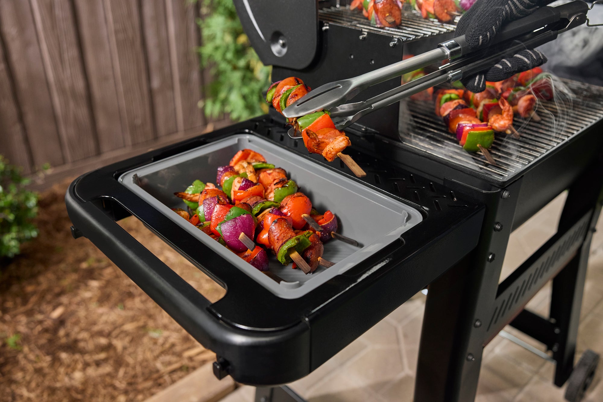 Weber Works Basin with Cutting Board Lid