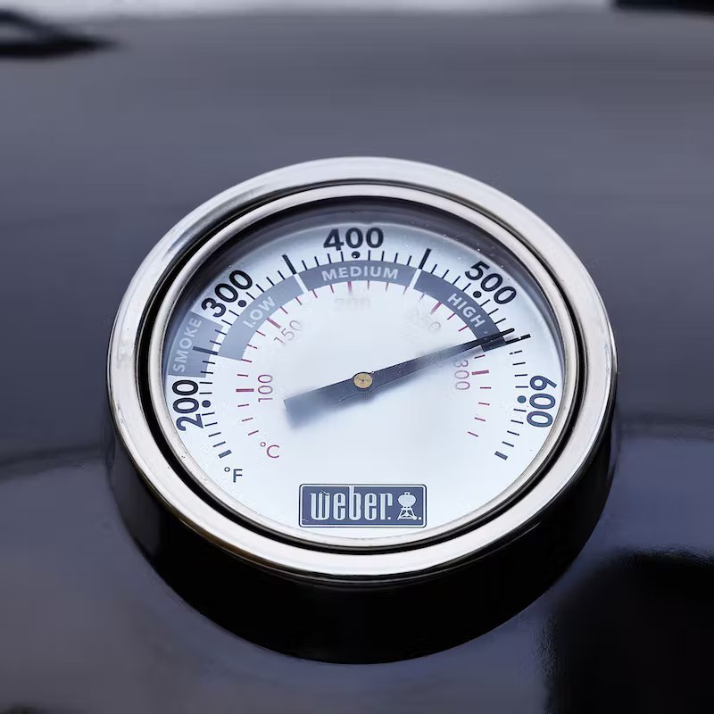 Summit Kamado S6 Charcoal Grill Centre