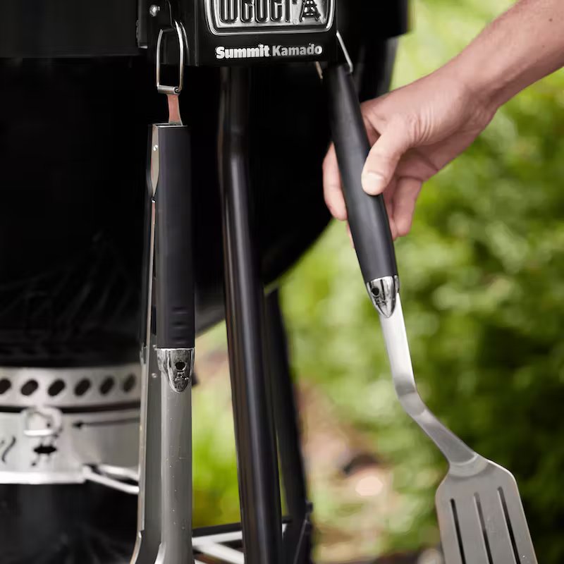 Summit Kamado E6 Charcoal Barbecue