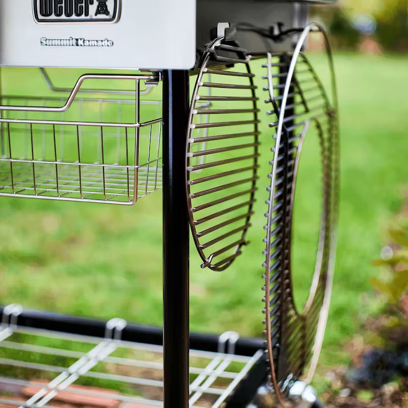 Summit Kamado S6 Charcoal Grill Centre